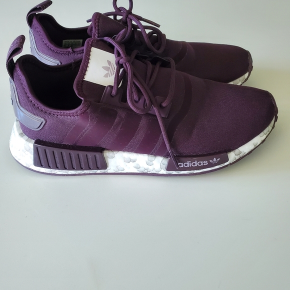 Womens Adidas NMD_R1. Size 9.5 - Picture 2 of 5